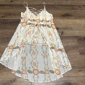 Maurice’s high low tank medium